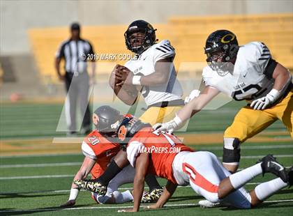 Thumbnail 1 in Rockwall vs. Klein Oak (UIL 6A Regional Semifinal) photogallery.
