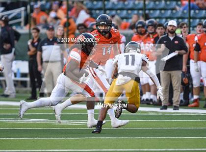 Thumbnail 1 in Rockwall vs. Klein Oak (UIL 6A Regional Semifinal) photogallery.