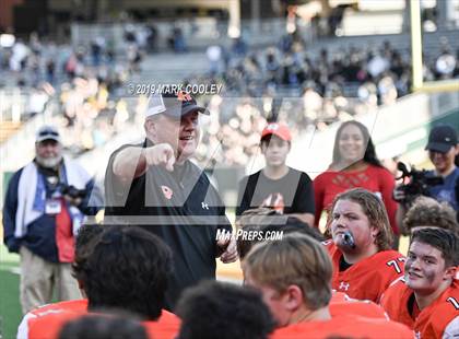 Thumbnail 2 in Rockwall vs. Klein Oak (UIL 6A Regional Semifinal) photogallery.