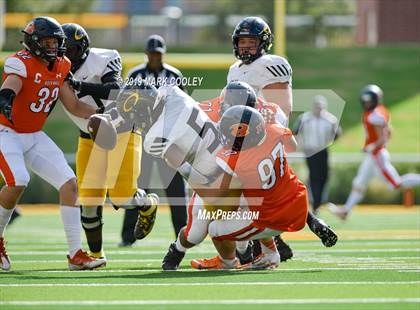 Thumbnail 3 in Rockwall vs. Klein Oak (UIL 6A Regional Semifinal) photogallery.