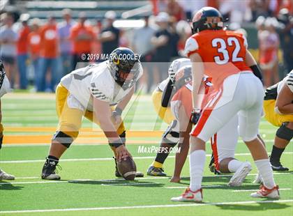 Thumbnail 1 in Rockwall vs. Klein Oak (UIL 6A Regional Semifinal) photogallery.