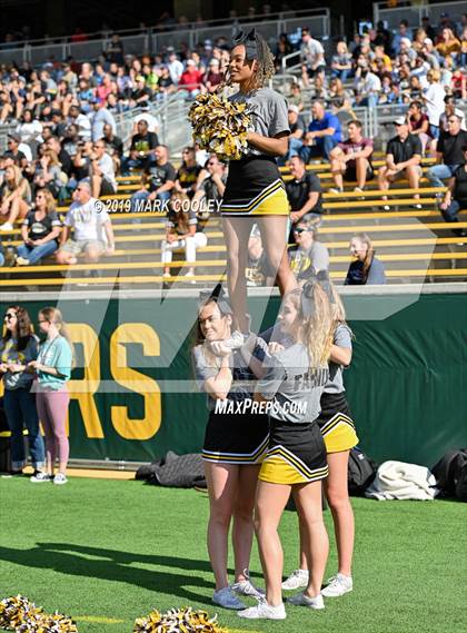Thumbnail 2 in Rockwall vs. Klein Oak (UIL 6A Regional Semifinal) photogallery.