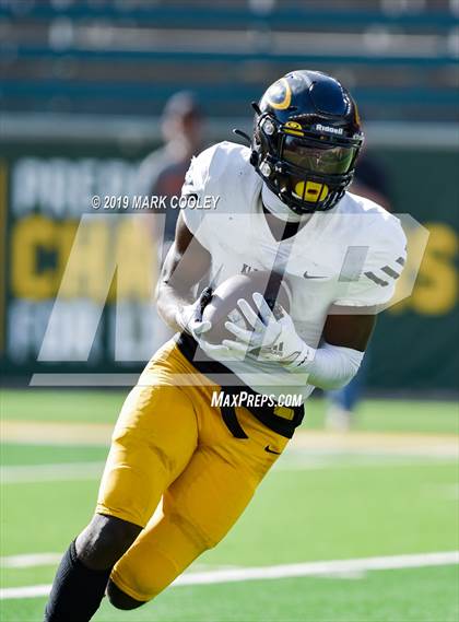 Thumbnail 2 in Rockwall vs. Klein Oak (UIL 6A Regional Semifinal) photogallery.