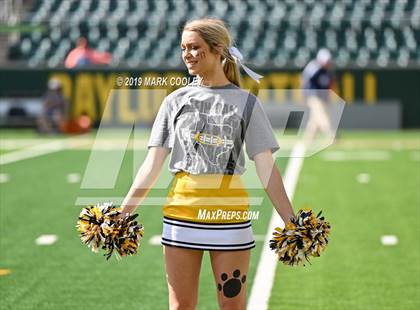Thumbnail 1 in Rockwall vs. Klein Oak (UIL 6A Regional Semifinal) photogallery.
