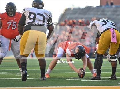 Thumbnail 1 in Rockwall vs. Klein Oak (UIL 6A Regional Semifinal) photogallery.