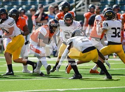 Thumbnail 1 in Rockwall vs. Klein Oak (UIL 6A Regional Semifinal) photogallery.