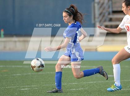 Thumbnail 3 in JV: Bishop Amat vs La Salle photogallery.