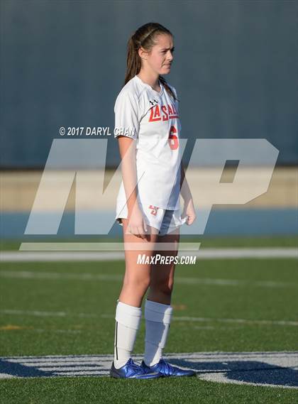 Thumbnail 3 in JV: Bishop Amat vs La Salle photogallery.