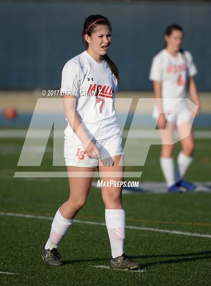Thumbnail 1 in JV: Bishop Amat vs La Salle photogallery.