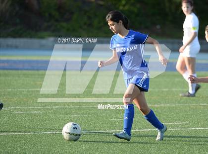 Thumbnail 2 in JV: Bishop Amat vs La Salle photogallery.