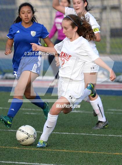 Thumbnail 3 in JV: Bishop Amat vs La Salle photogallery.