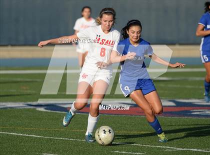 Thumbnail 2 in JV: Bishop Amat vs La Salle photogallery.