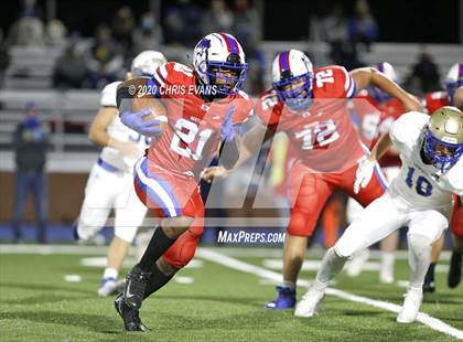 Thumbnail 3 in Brentwood @ Bartlett (TSSAA 6A Semifinal) photogallery.