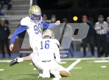 Thumbnail 1 in Brentwood @ Bartlett (TSSAA 6A Semifinal) photogallery.