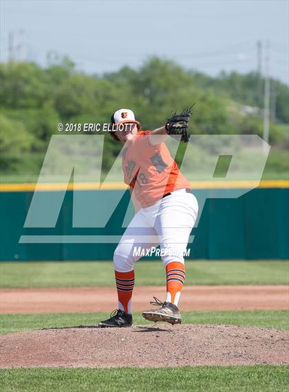Thumbnail 3 in Mercer vs Rocky Grove (PIAA D10 AA Semi Final) photogallery.