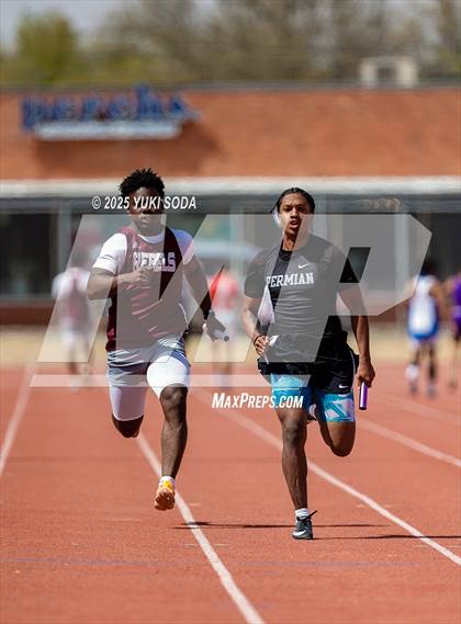 Thumbnail 3 in UIL District 2 6A Track and Field photogallery.