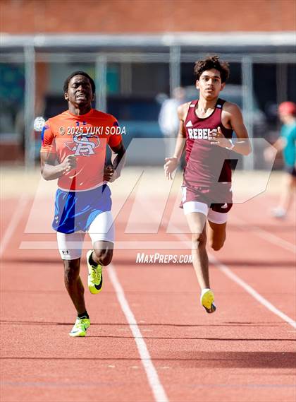 Thumbnail 1 in UIL District 2 6A Track and Field photogallery.