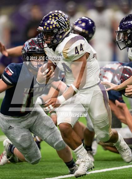 Thumbnail 1 in Navarro vs Wimberley (UIL 4A Quarterfinal Playoff) photogallery.