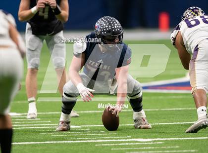 Thumbnail 3 in Navarro vs Wimberley (UIL 4A Quarterfinal Playoff) photogallery.