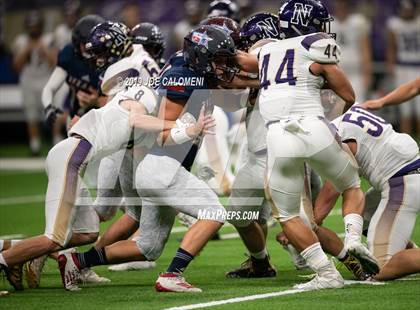 Thumbnail 3 in Navarro vs Wimberley (UIL 4A Quarterfinal Playoff) photogallery.