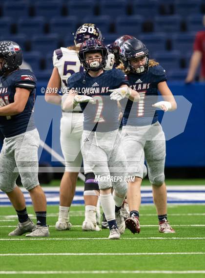 Thumbnail 2 in Navarro vs Wimberley (UIL 4A Quarterfinal Playoff) photogallery.