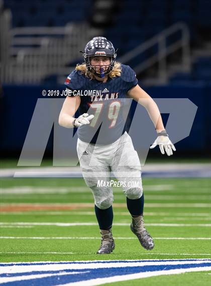 Thumbnail 1 in Navarro vs Wimberley (UIL 4A Quarterfinal Playoff) photogallery.