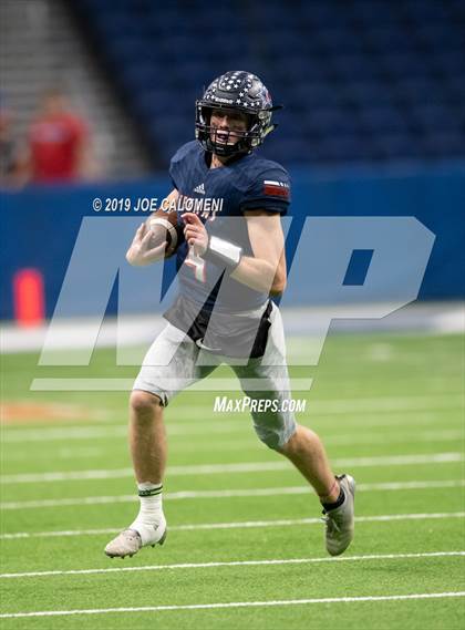 Thumbnail 1 in Navarro vs Wimberley (UIL 4A Quarterfinal Playoff) photogallery.