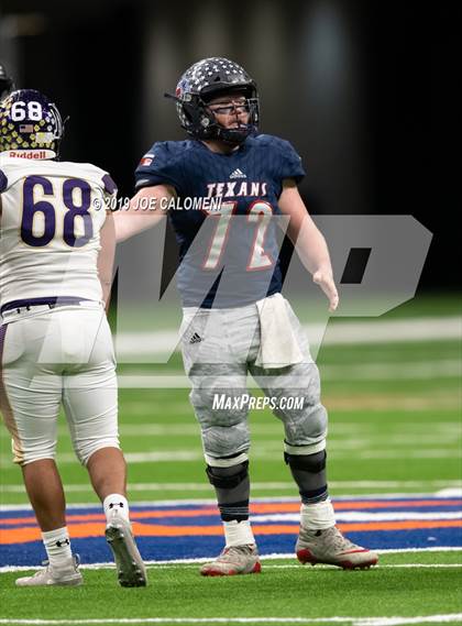 Thumbnail 1 in Navarro vs Wimberley (UIL 4A Quarterfinal Playoff) photogallery.
