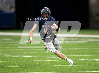 Thumbnail 2 in Navarro vs Wimberley (UIL 4A Quarterfinal Playoff) photogallery.