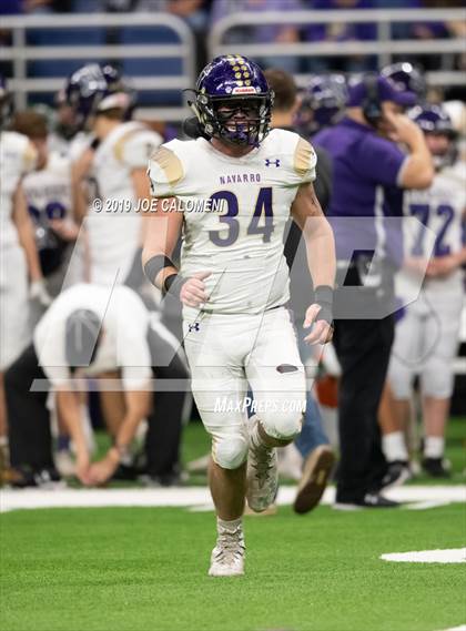 Thumbnail 1 in Navarro vs Wimberley (UIL 4A Quarterfinal Playoff) photogallery.