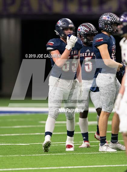 Thumbnail 3 in Navarro vs Wimberley (UIL 4A Quarterfinal Playoff) photogallery.