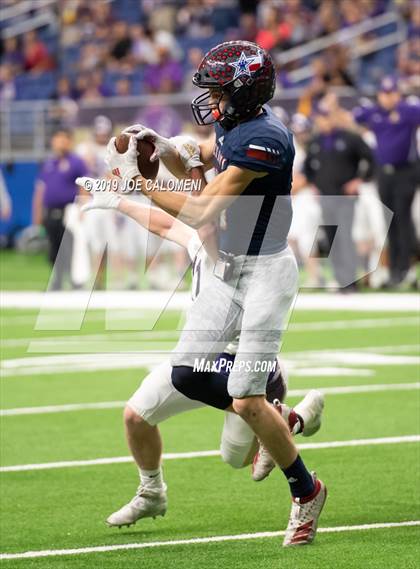 Thumbnail 2 in Navarro vs Wimberley (UIL 4A Quarterfinal Playoff) photogallery.