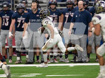 Thumbnail 2 in Navarro vs Wimberley (UIL 4A Quarterfinal Playoff) photogallery.