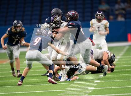 Thumbnail 1 in Navarro vs Wimberley (UIL 4A Quarterfinal Playoff) photogallery.