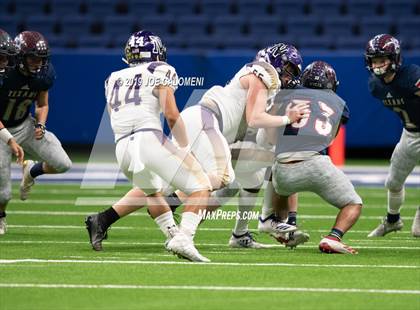 Thumbnail 3 in Navarro vs Wimberley (UIL 4A Quarterfinal Playoff) photogallery.