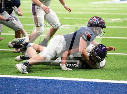 Thumbnail 1 in Navarro vs Wimberley (UIL 4A Quarterfinal Playoff) photogallery.