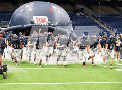 Thumbnail 2 in Navarro vs Wimberley (UIL 4A Quarterfinal Playoff) photogallery.