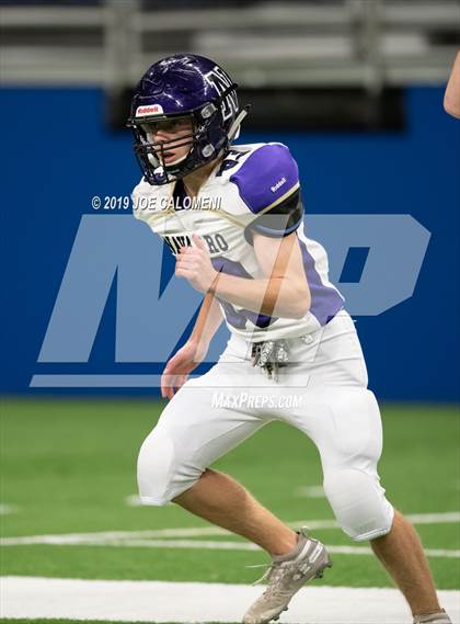 Thumbnail 3 in Navarro vs Wimberley (UIL 4A Quarterfinal Playoff) photogallery.