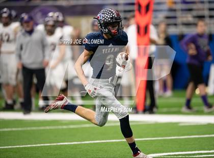 Thumbnail 3 in Navarro vs Wimberley (UIL 4A Quarterfinal Playoff) photogallery.