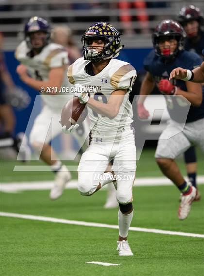 Thumbnail 2 in Navarro vs Wimberley (UIL 4A Quarterfinal Playoff) photogallery.