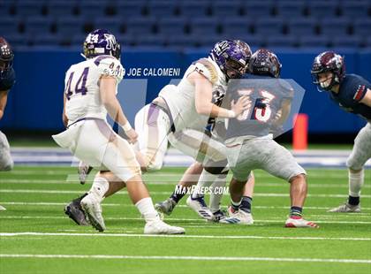 Thumbnail 2 in Navarro vs Wimberley (UIL 4A Quarterfinal Playoff) photogallery.