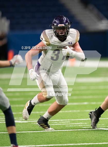 Thumbnail 3 in Navarro vs Wimberley (UIL 4A Quarterfinal Playoff) photogallery.
