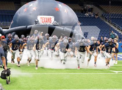 Thumbnail 3 in Navarro vs Wimberley (UIL 4A Quarterfinal Playoff) photogallery.