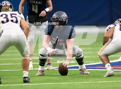 Thumbnail 3 in Navarro vs Wimberley (UIL 4A Quarterfinal Playoff) photogallery.
