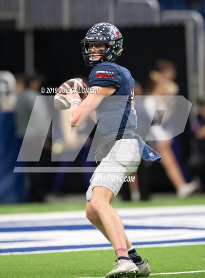 Thumbnail 2 in Navarro vs Wimberley (UIL 4A Quarterfinal Playoff) photogallery.