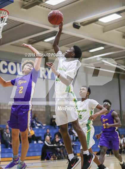 Thumbnail 2 in Lemoore vs. Roosevelt (Clovis Elks Tournament) photogallery.