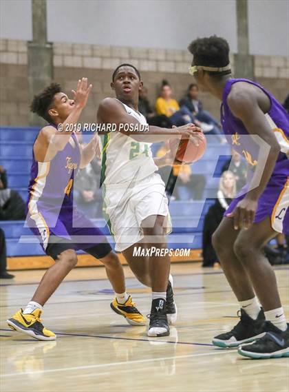 Thumbnail 3 in Lemoore vs. Roosevelt (Clovis Elks Tournament) photogallery.