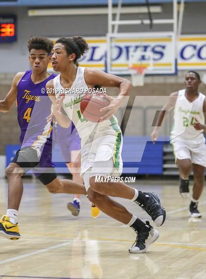 Thumbnail 1 in Lemoore vs. Roosevelt (Clovis Elks Tournament) photogallery.