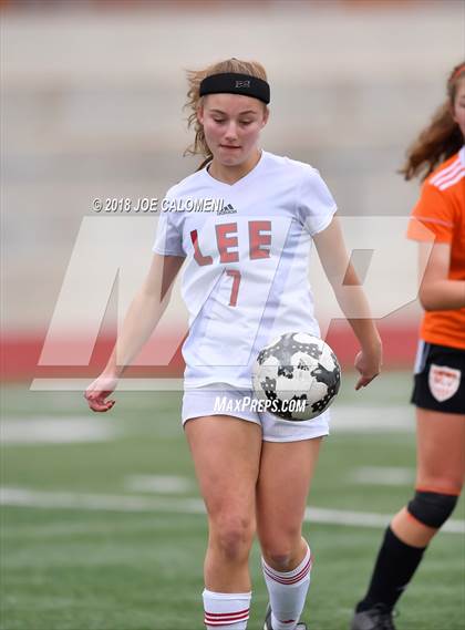 Thumbnail 3 in Medina Valley vs Lee [Robert E.] (Steele Showcase) photogallery.