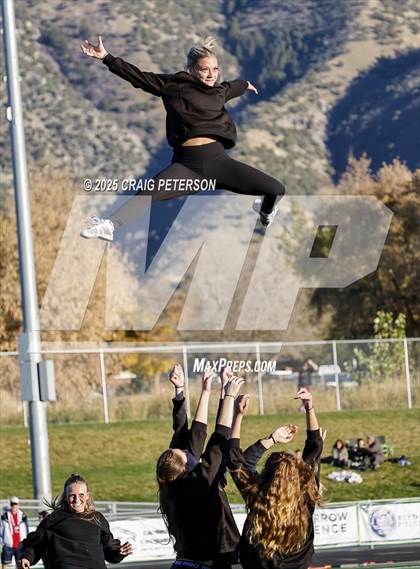 Thumbnail 1 in Ridgeline Cheer Squad photogallery.